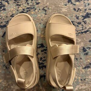 UGG SEASALT GOLDENGLOW PLATFORM STRAPPY SANDALS, WOMEN US 8/ EUR 39